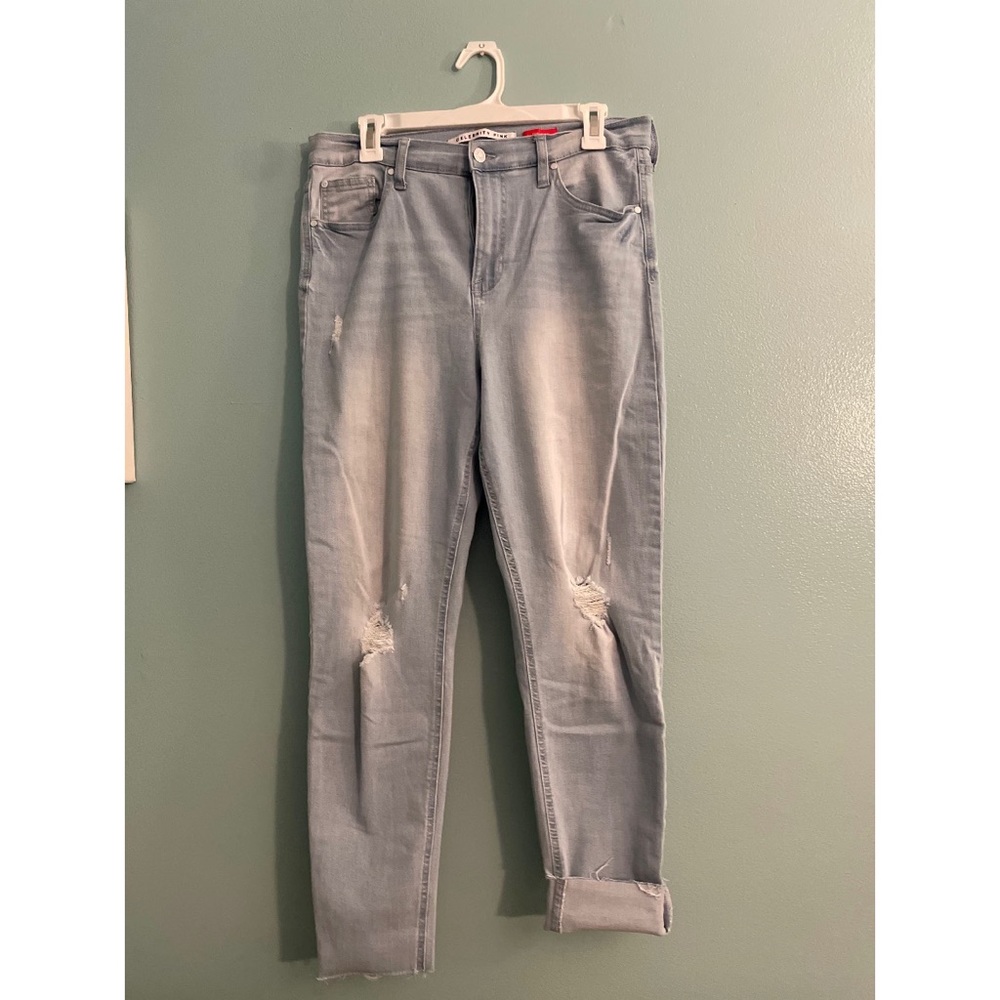 Light colored Jeans